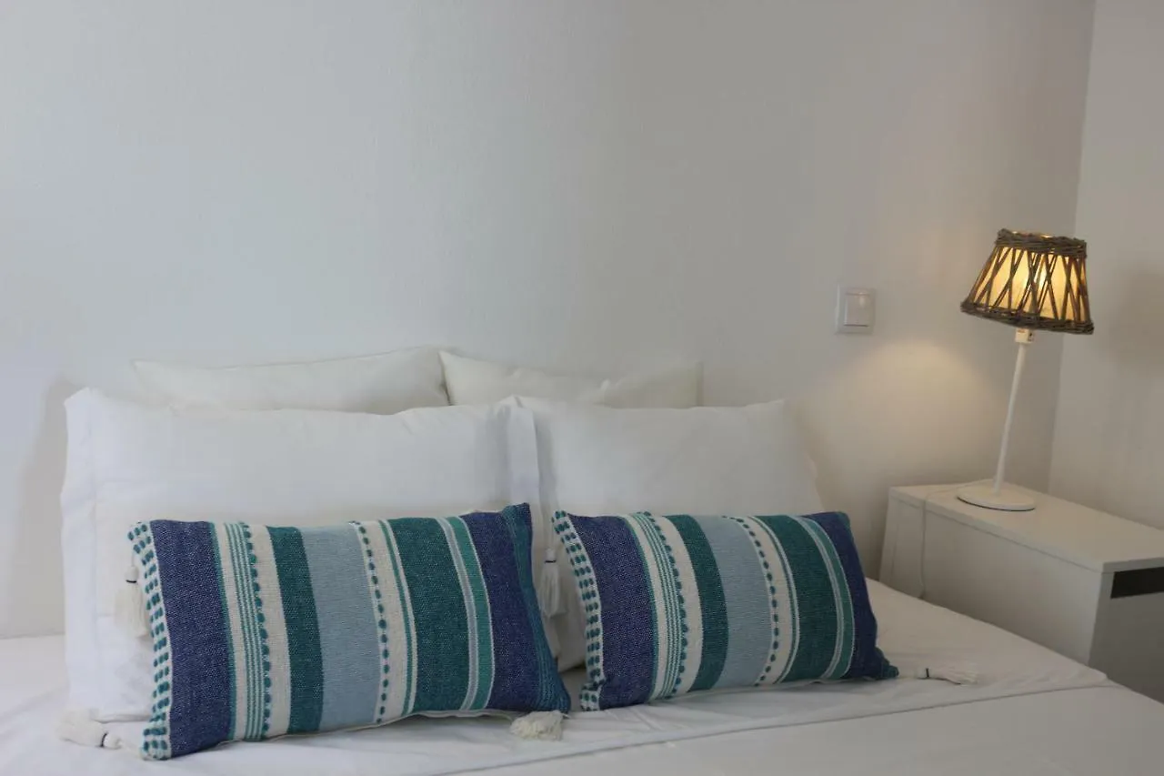 Vila Monte Da Luz - A Family House 0*,