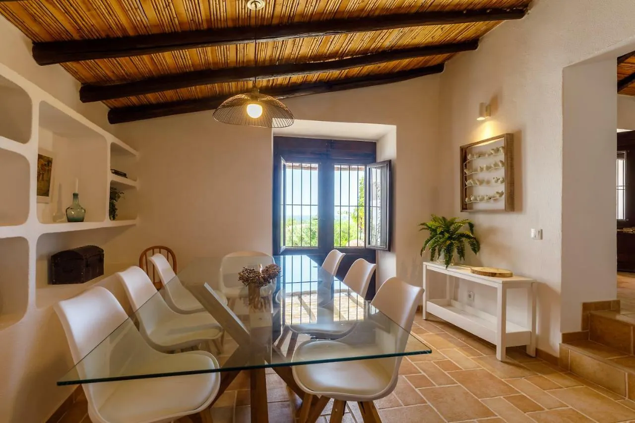 Monte Da Luz - A Family House Villa Portugal