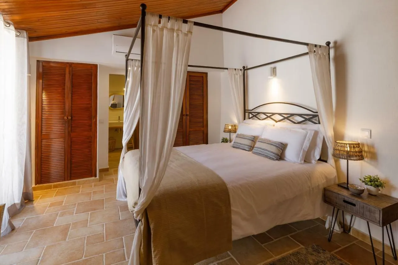 Holiday home Monte Da Luz - A Family House Villa Portugal